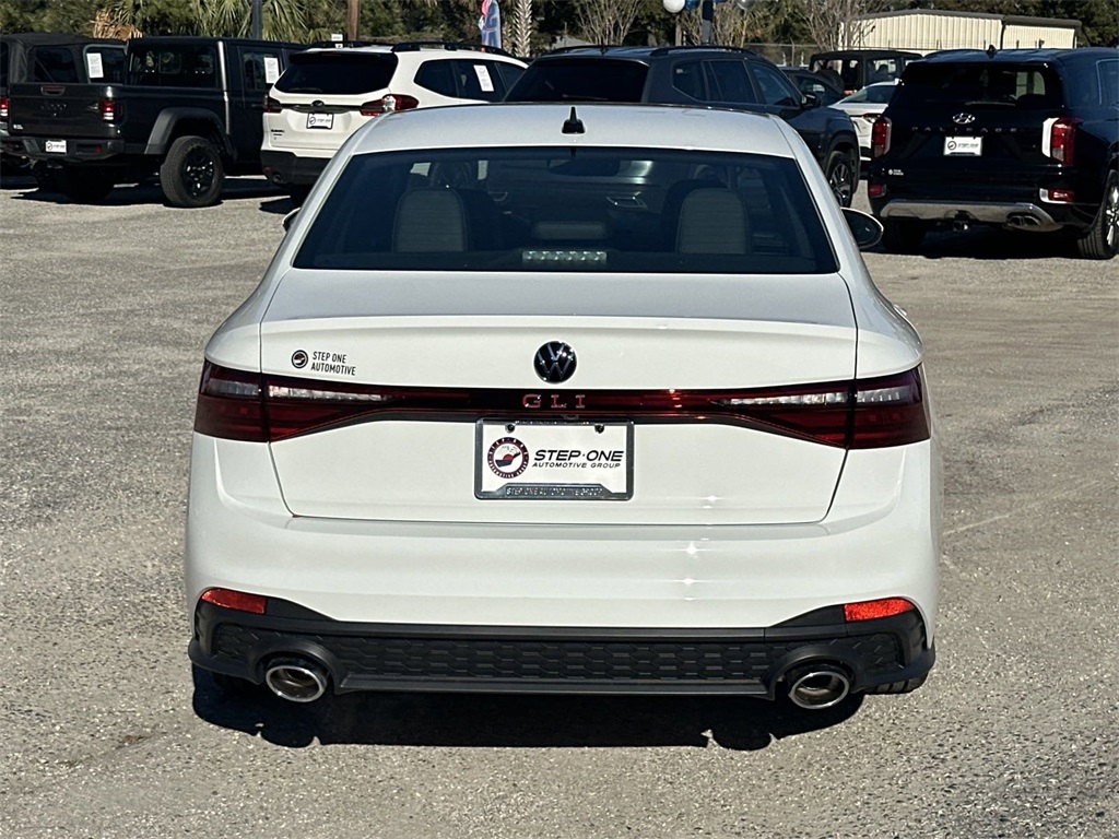 2025 Volkswagen Jetta GLI 2.0T Autobahn photo 5