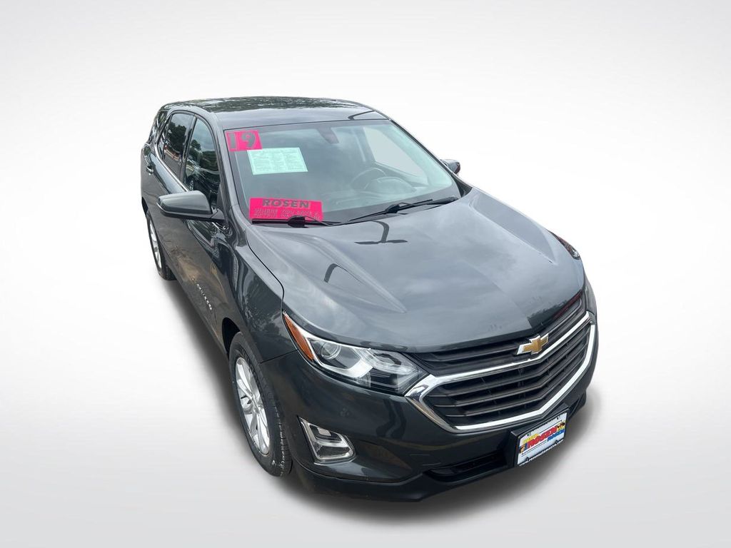 2019 Chevrolet Equinox LT photo 29