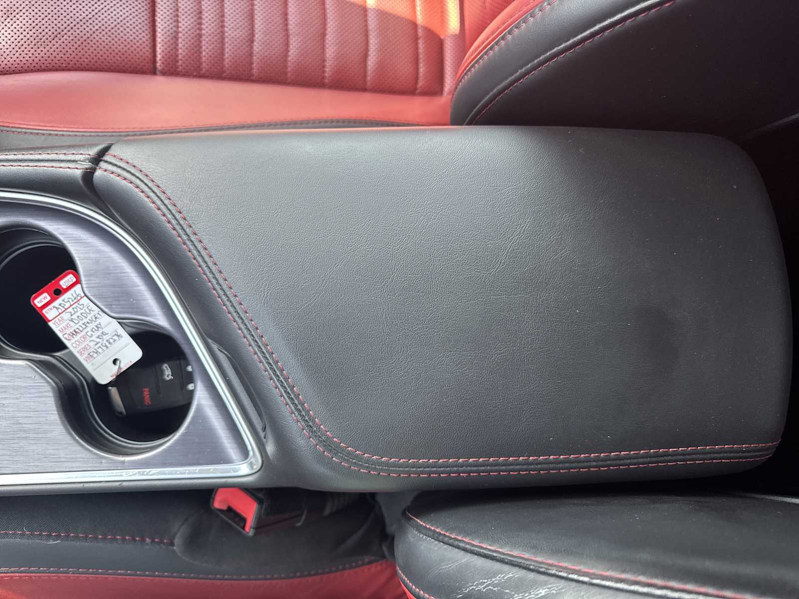 2015 Dodge Challenger R/T Plus Shaker photo 32