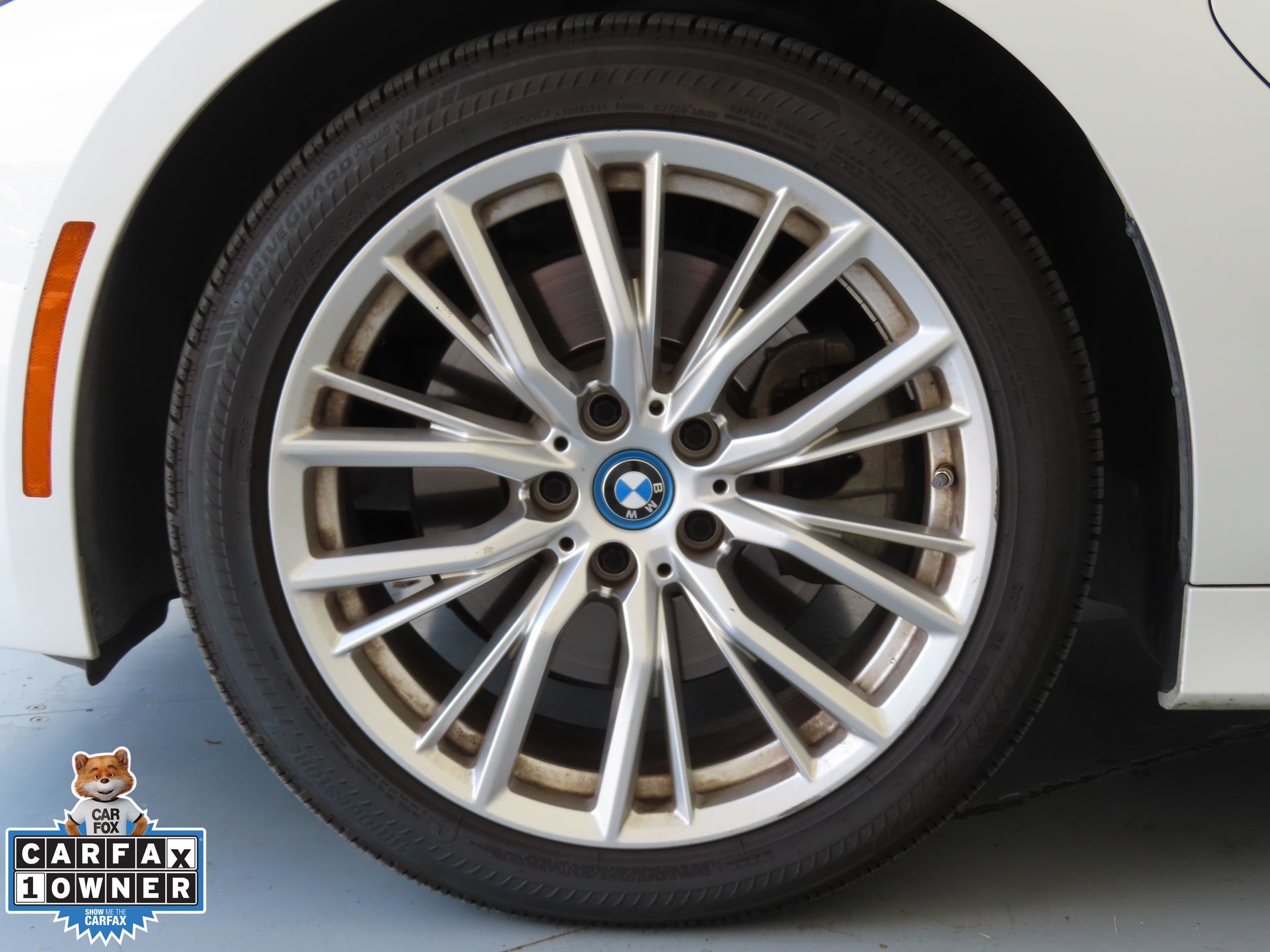 2024 Bmw 330e photo 23
