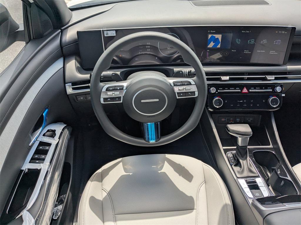 2025 Hyundai Santa Cruz SEL Activity photo 17