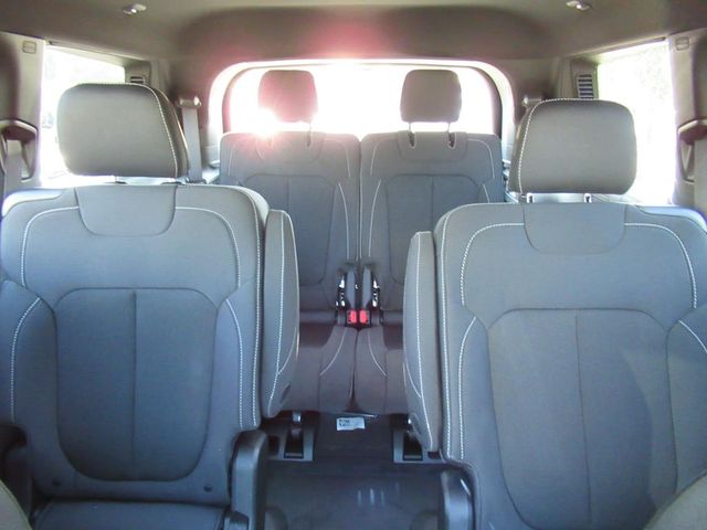 2025 Jeep Grand Cherokee Laredo X photo 25