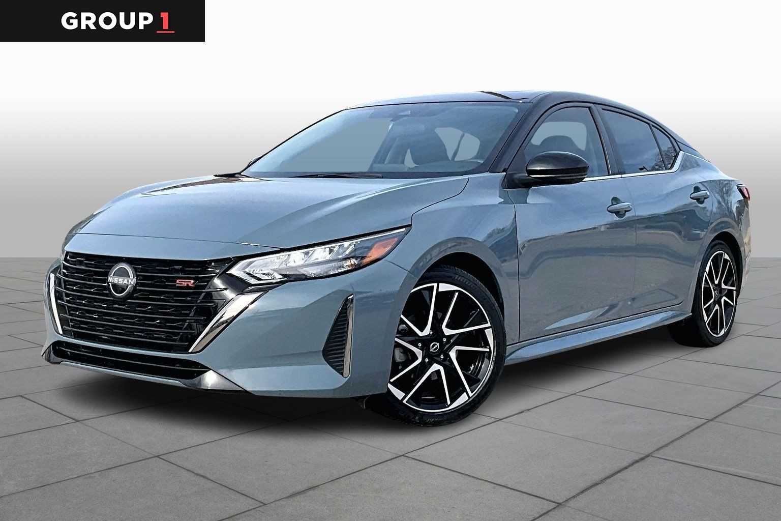 2024 Nissan Sentra SR's photo