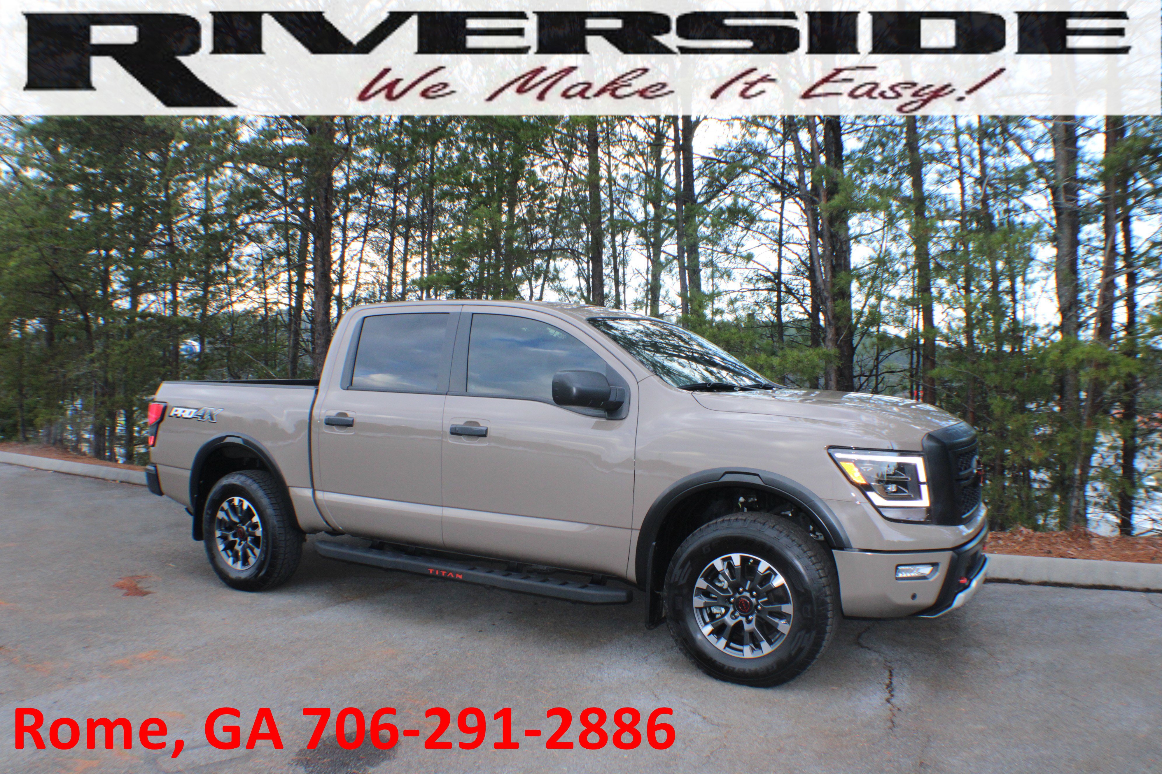 2024 Nissan Titan PRO-4X's photo