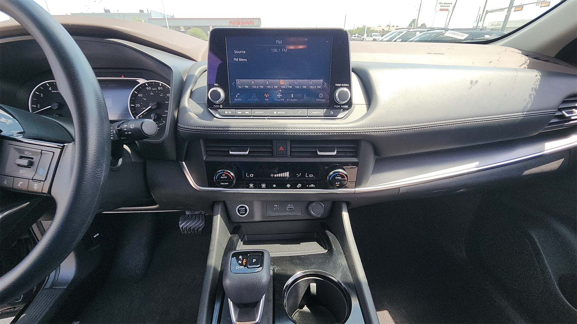 2023 Nissan Rogue SV photo 24