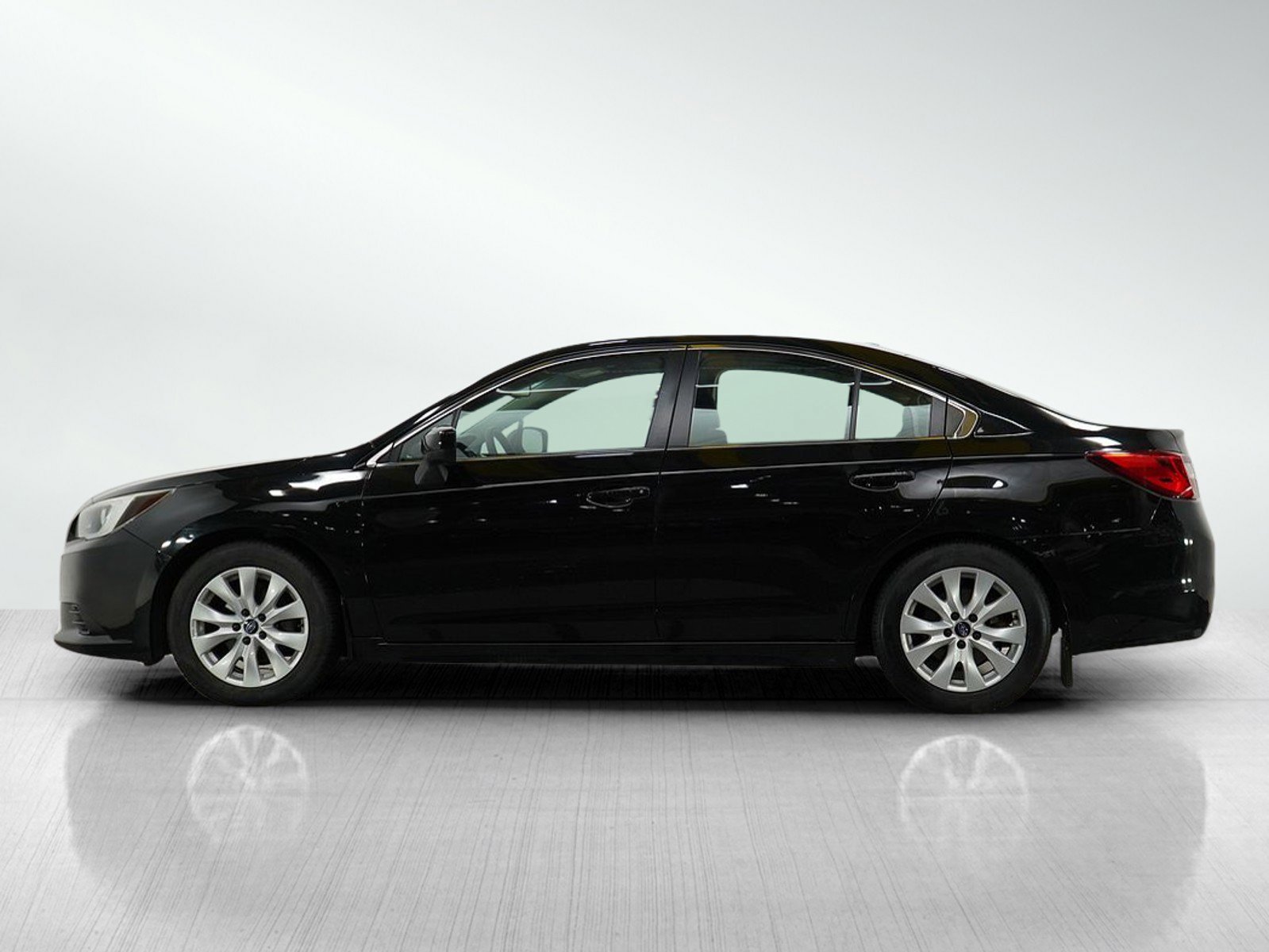 Used 2015 Subaru Legacy 2.5i Premium with VIN 4S3BNBC69F3016808 for sale in Bloomington, Minnesota