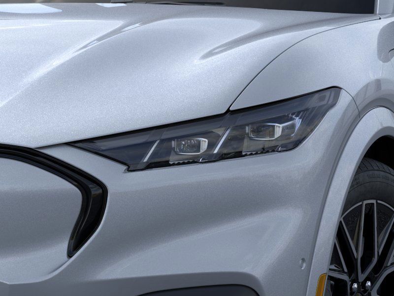 2025 Ford Mustang Mach-E Premium photo 15