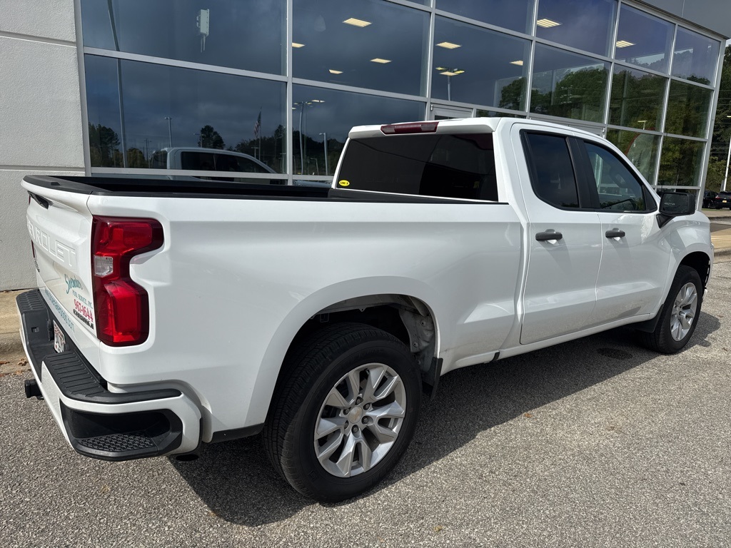 2022 Chevrolet Silverado 1500 Custom photo 3