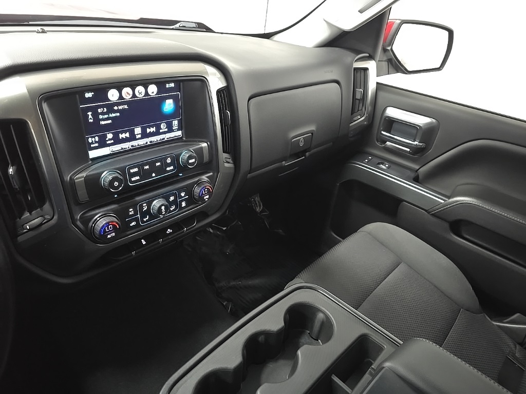 2018 Chevrolet Silverado 1500 LT photo 25
