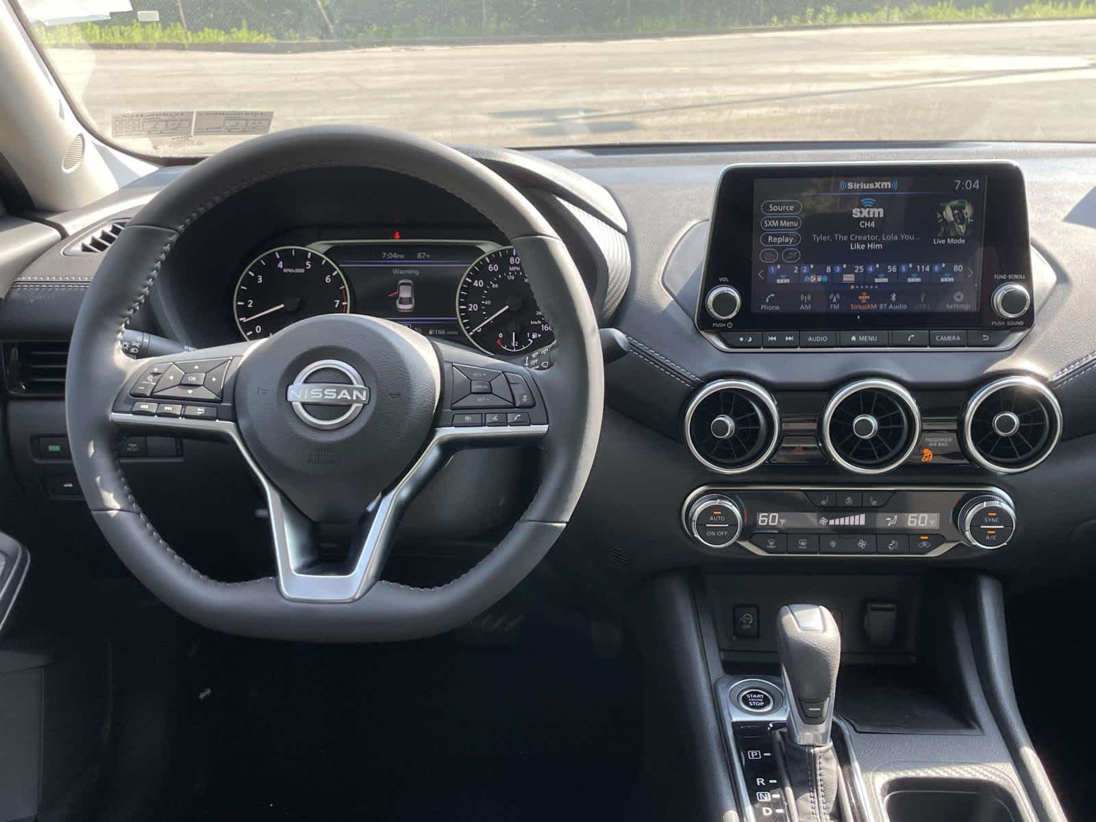 2025 Nissan Sentra SV photo 16