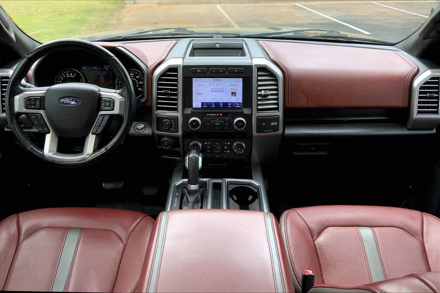 2020 Ford F-150 Platinum photo 14