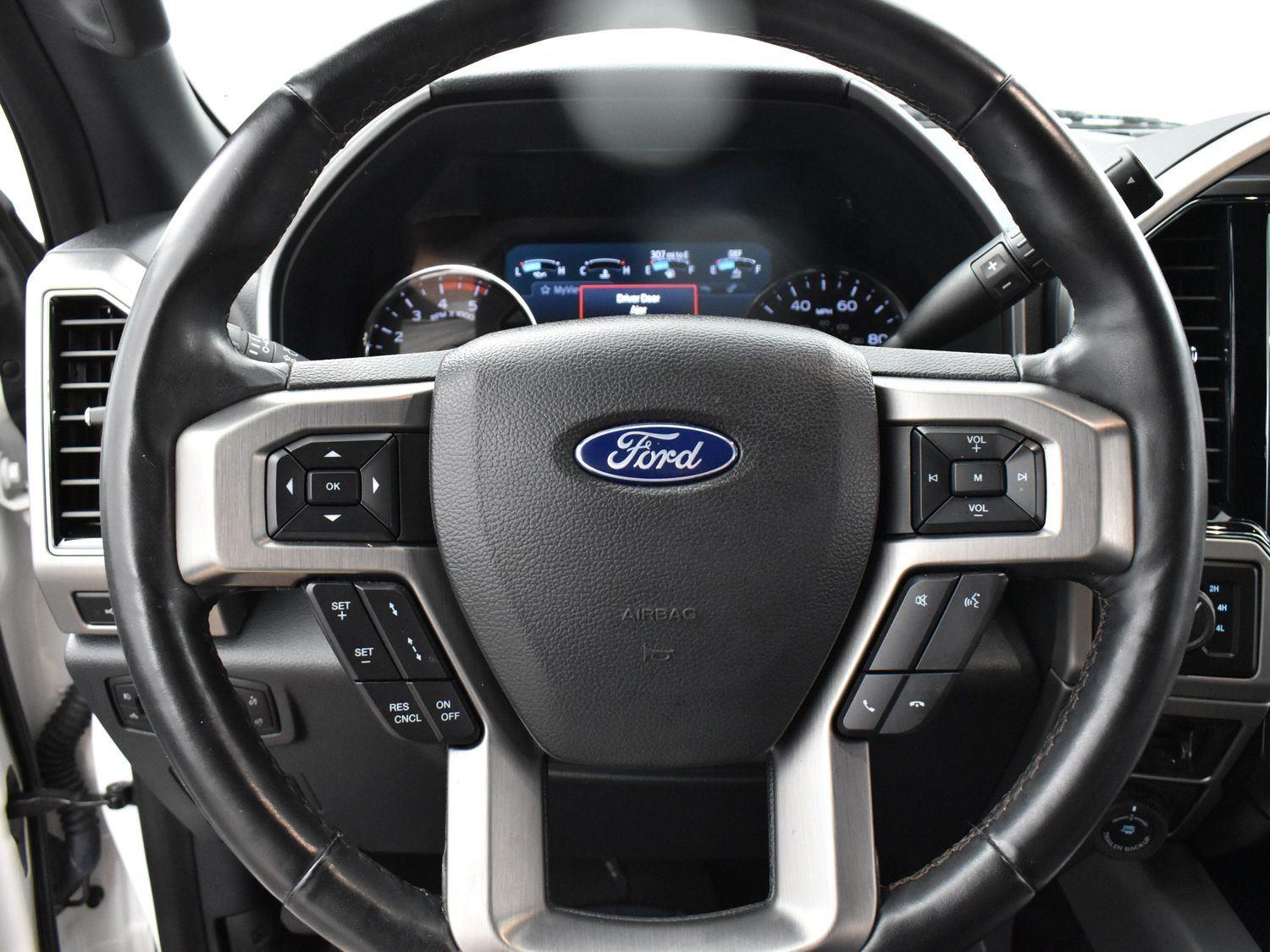 2022 Ford F-450 Platinum photo 13