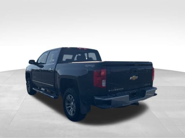 2017 Chevrolet Silverado 1500 LT photo 3