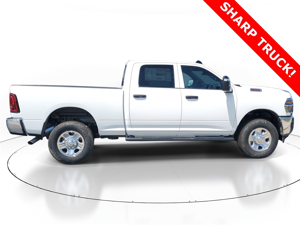 2025 Ram 2500 Tradesman photo 4