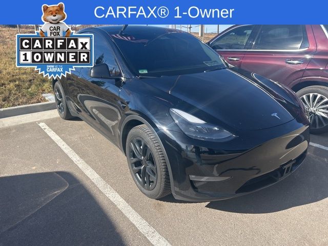 Used 2023 Tesla Model Y Long Range with VIN 7SAYGDEE8PF859216 for sale in Northfield, Minnesota
