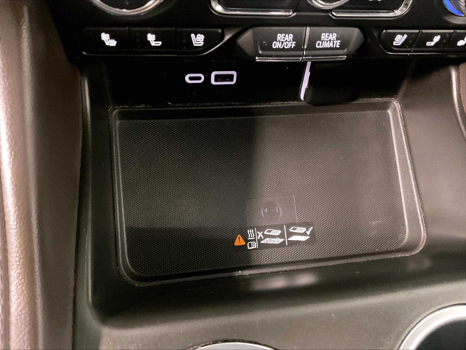 2023 Gmc Yukon SLT photo 27