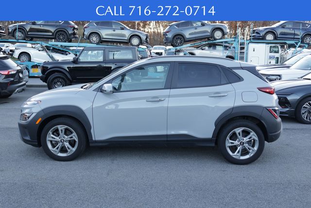 2023 Hyundai Kona SEL photo 4