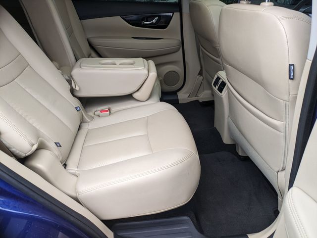 2019 Nissan Rogue SL photo 24