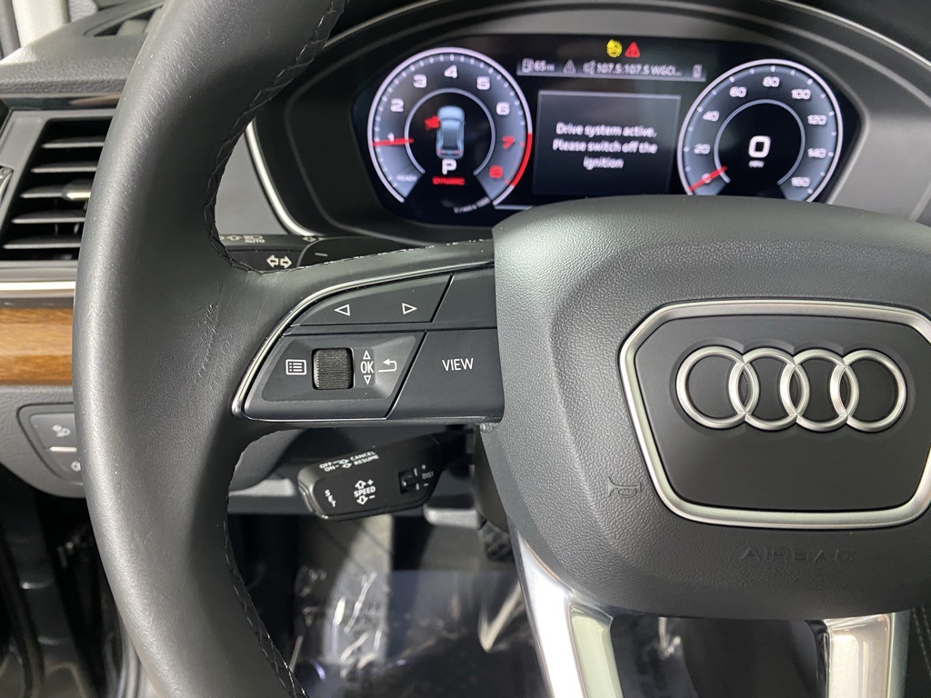 2023 Audi Q5 45 S line Premium photo 5