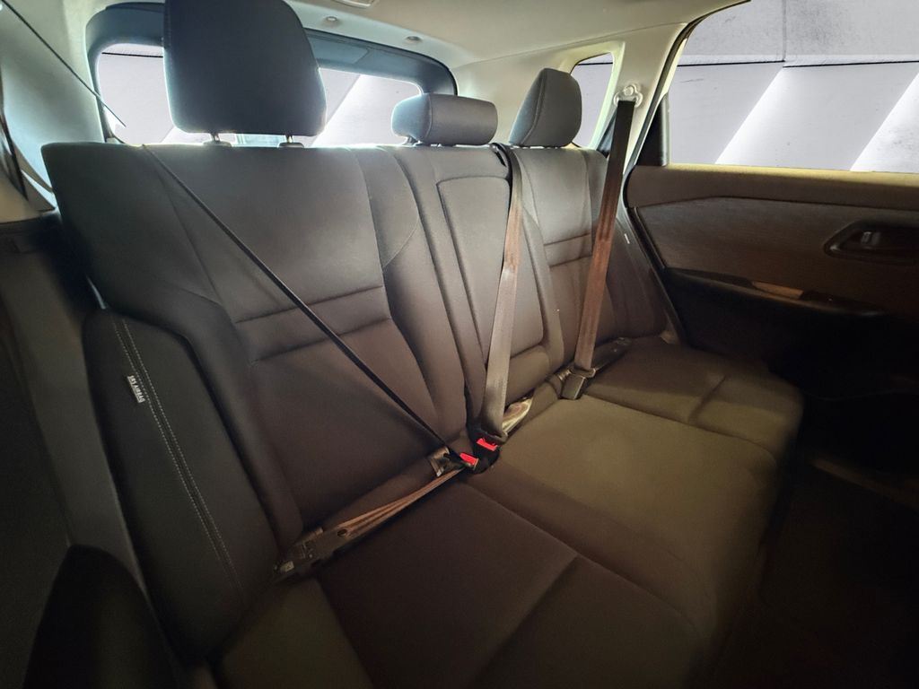 2023 Nissan Rogue S photo 15