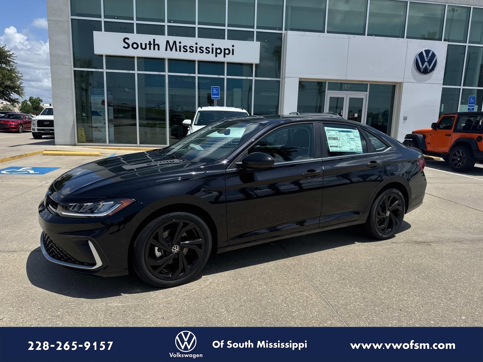 2025 Volkswagen Jetta SE's photo