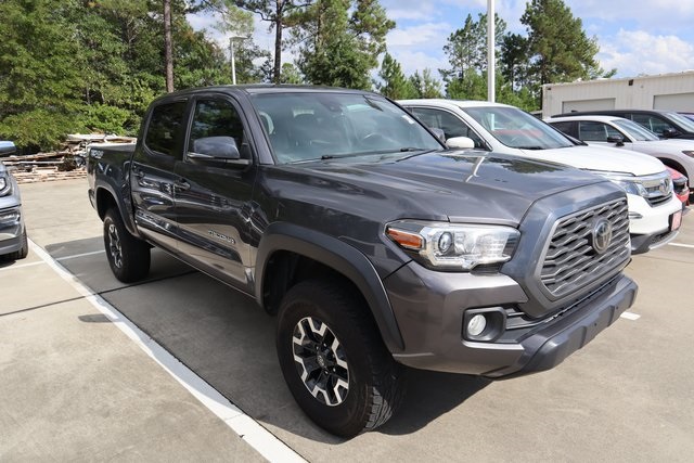 2021 Toyota Tacoma TRD Off-Road photo 3