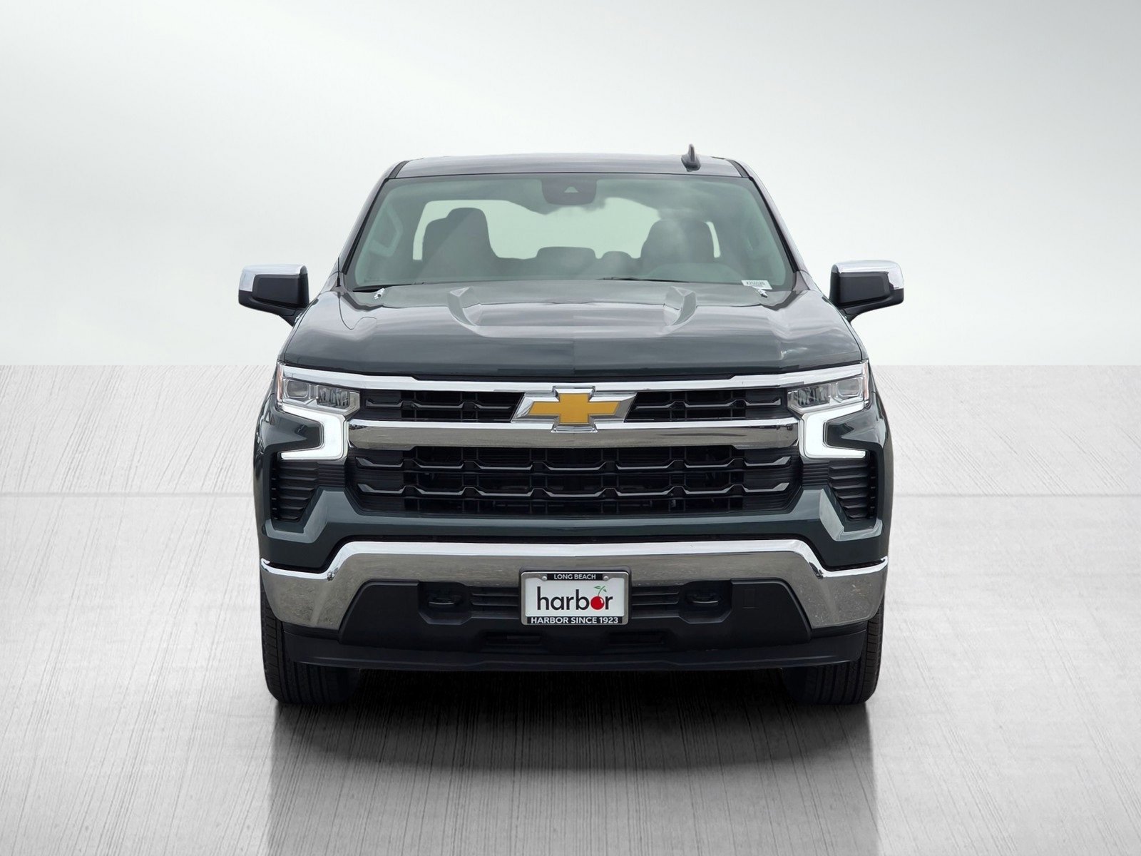 2026 Chevrolet Silverado 1500 LT photo 2