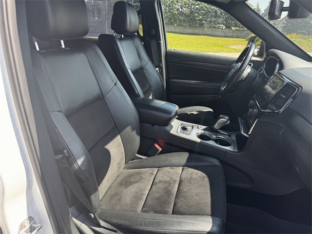 2020 Jeep Grand Cherokee Laredo photo 14