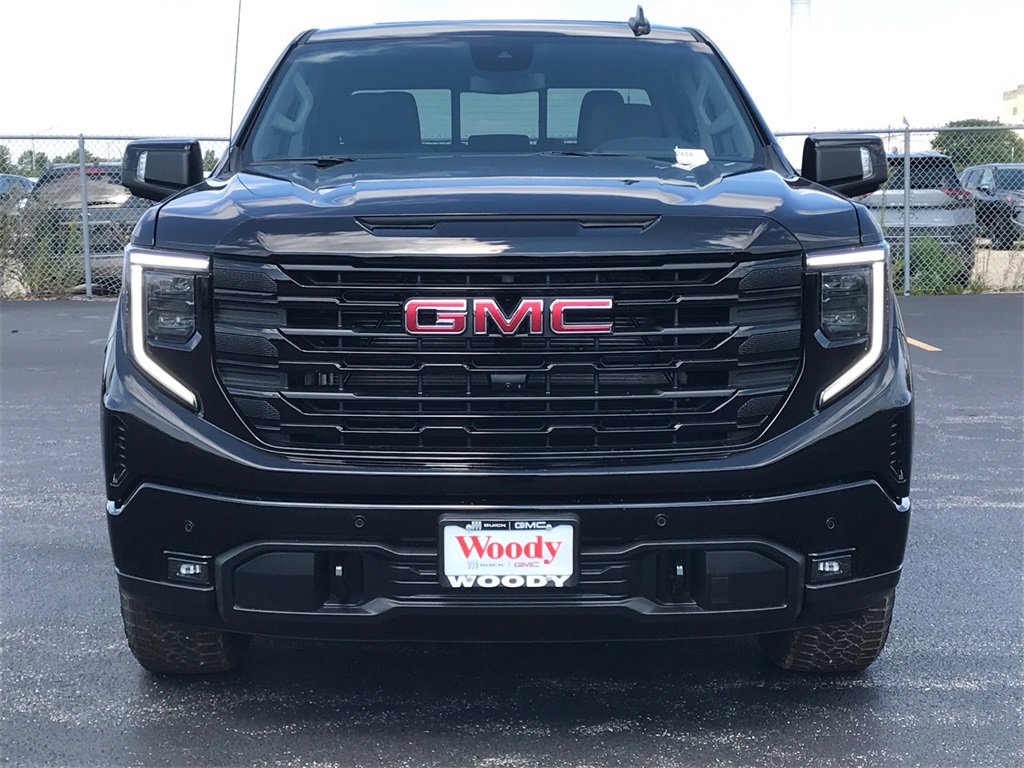 2026 GMC SIERRA - Image 2