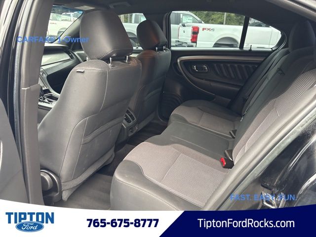 2018 Ford Taurus SEL photo 3