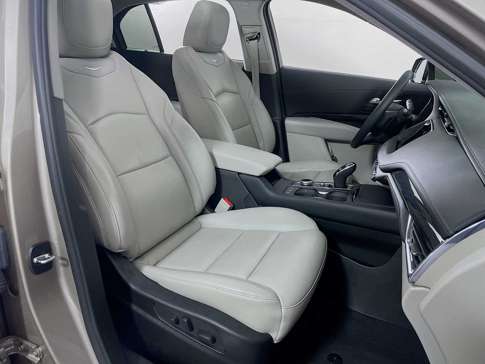 2023 Cadillac XT4 Premium Luxury photo 26