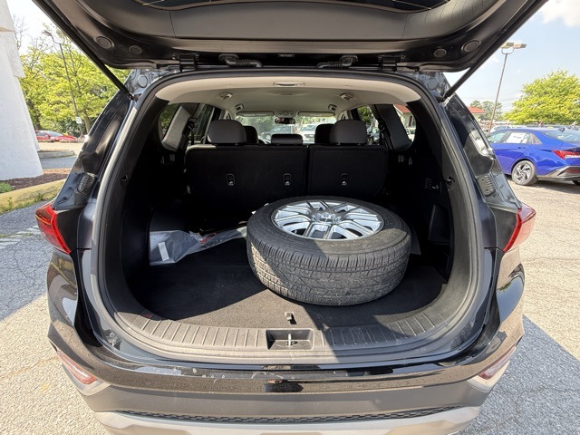 2020 Hyundai Santa Fe SE photo 16