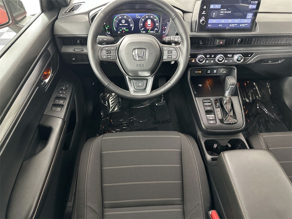 2026 Honda CR-V Hybrid photo 2