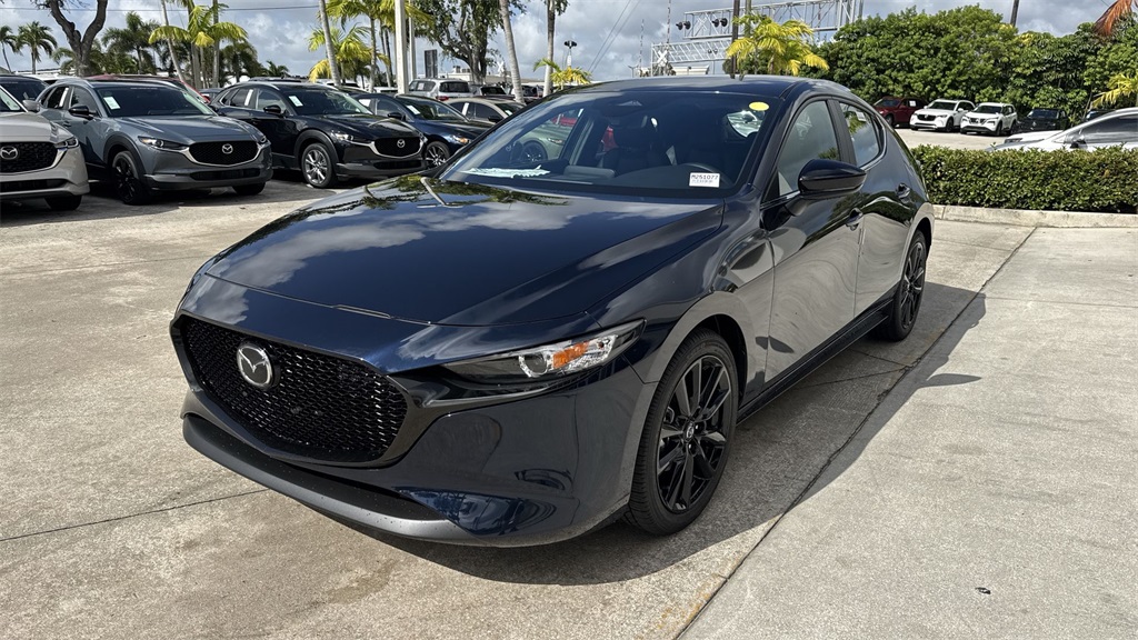 2025 Mazda Mazda3 Hatchback 2.5 Select Sport photo 9