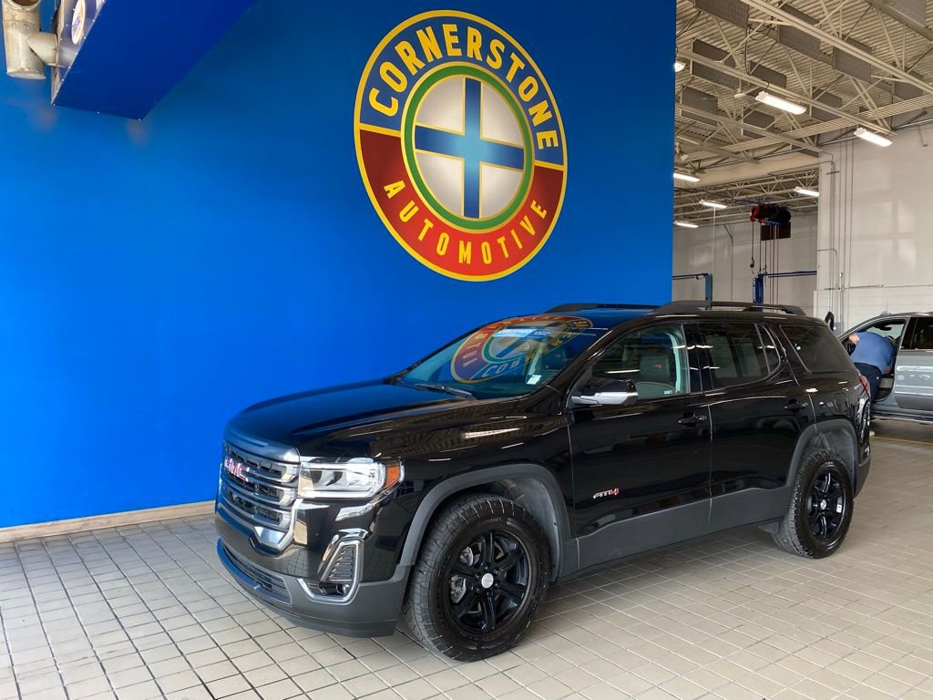 2023 GMC Acadia AT4