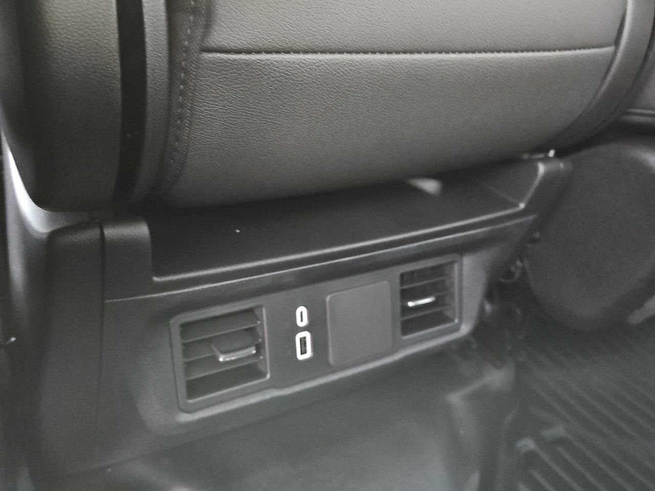 2024 Chevrolet Silverado 3500HD photo 3