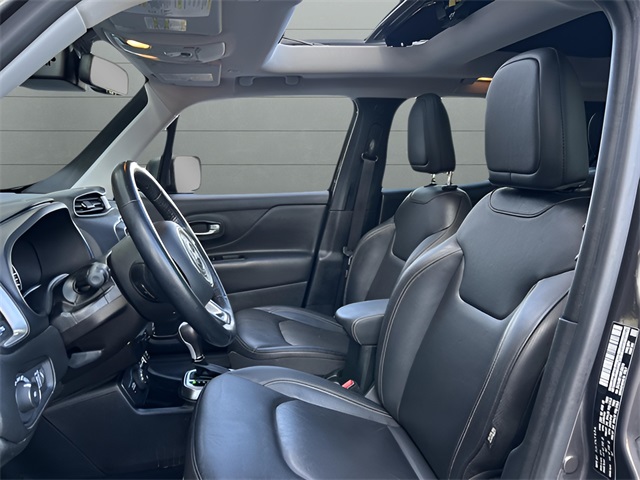 2019 Jeep Renegade Limited photo 11