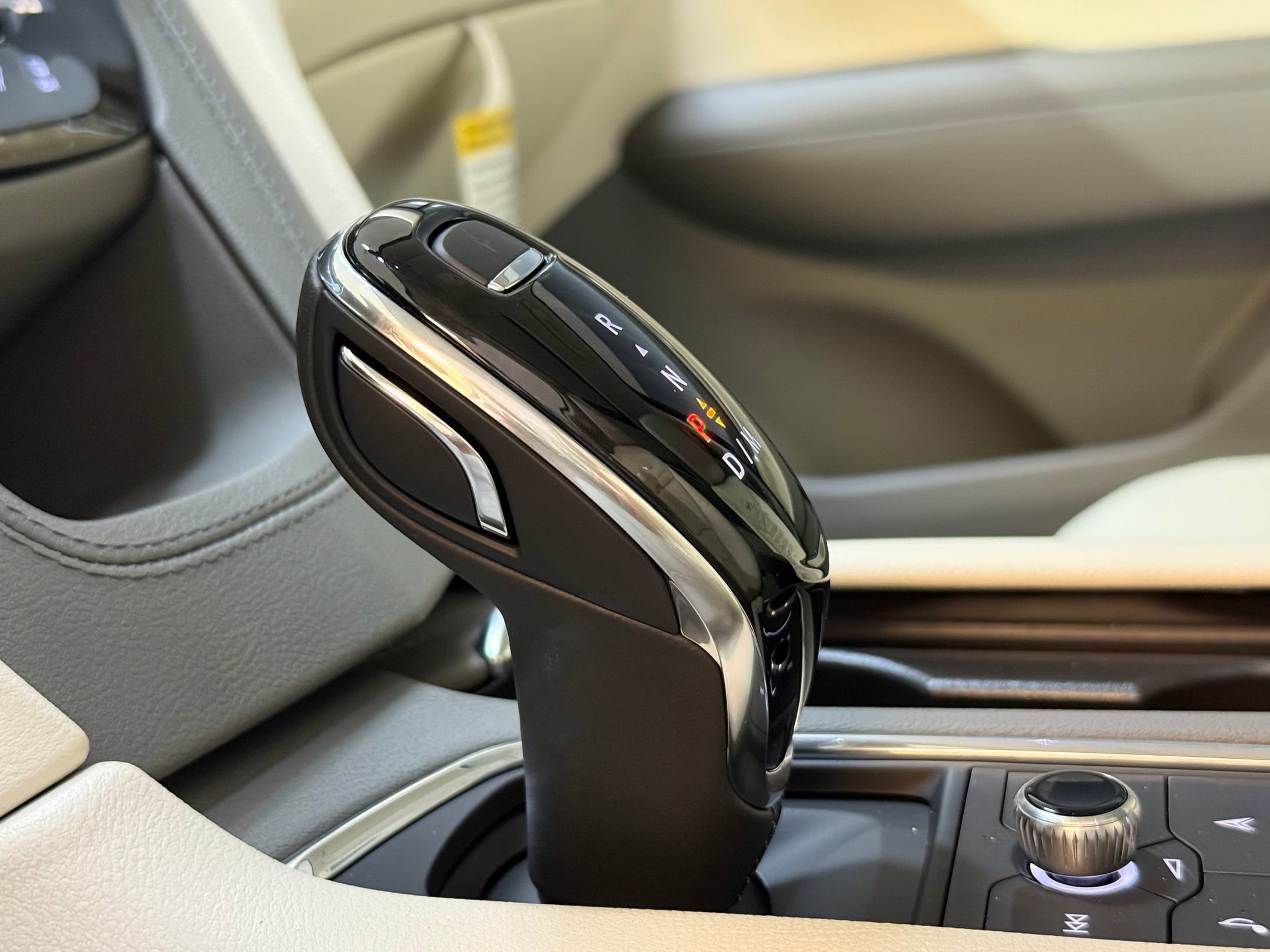 2025 Cadillac XT5 Premium Luxury photo 26