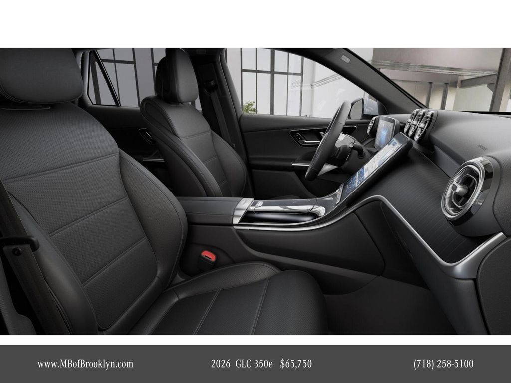 2026 Mercedes Benz GLC 350e 4MATIC photo 4