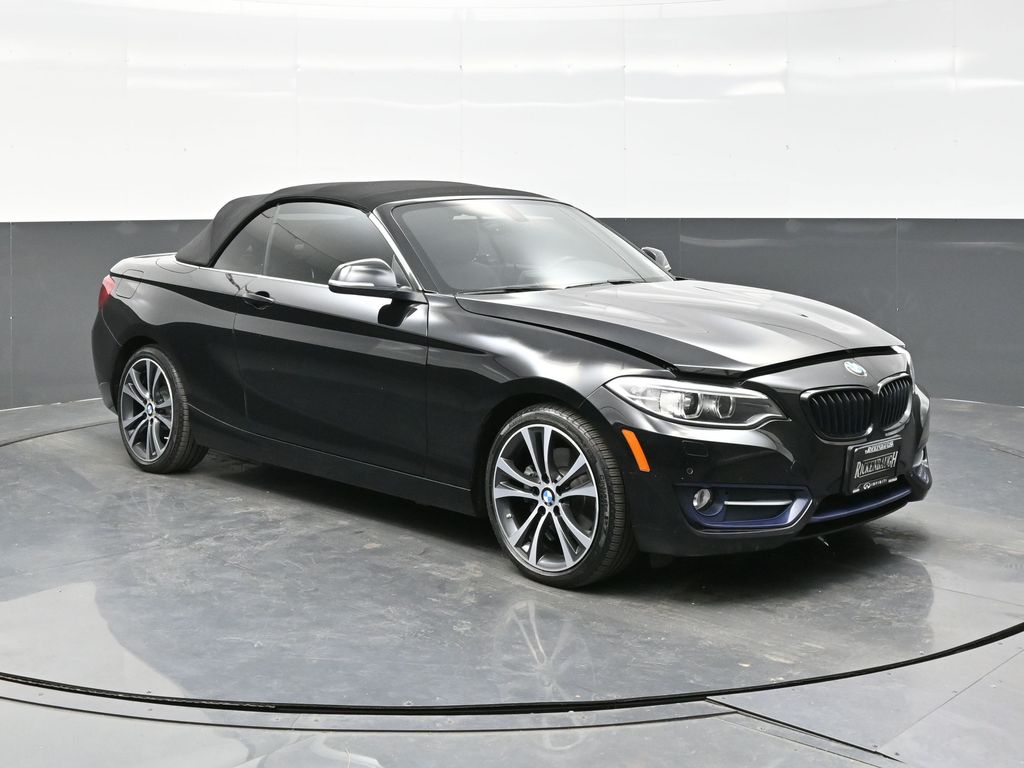 2017 BMW 2 Series 230i's photo