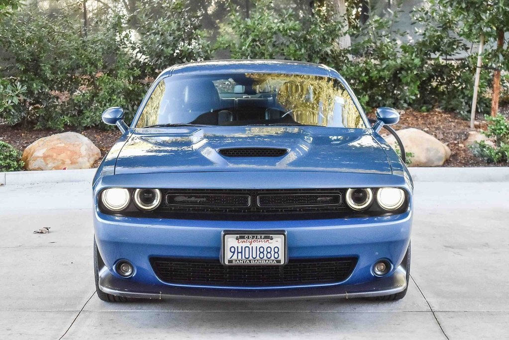 2022 Dodge Challenger GT photo 2