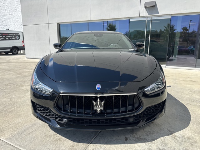 2021 Maserati Ghibli Base photo 2