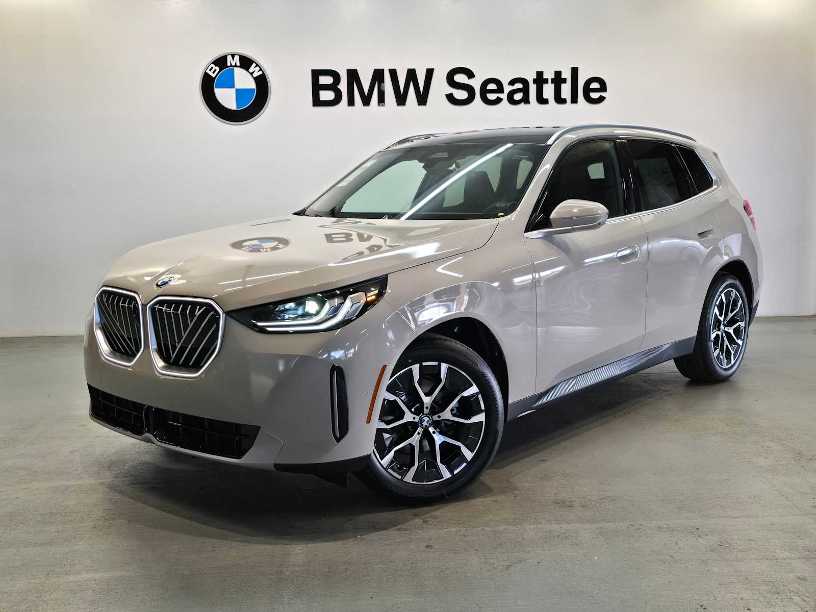 2026 BMW X3 30's photo