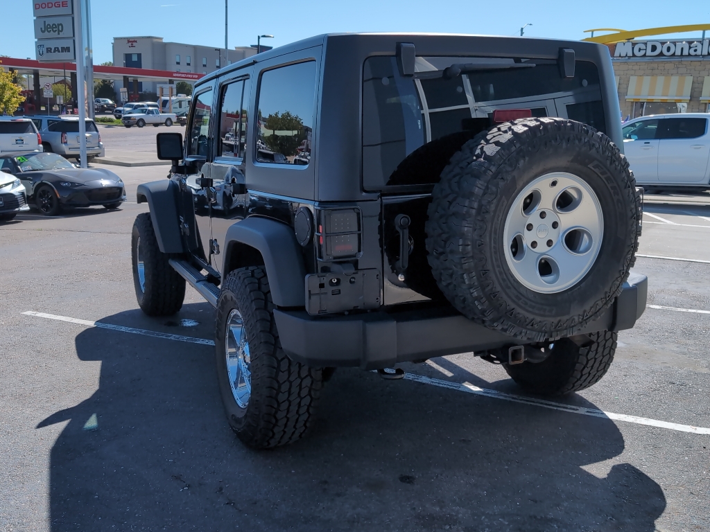 2014 Jeep Wrangler Unlimited Sport photo 7