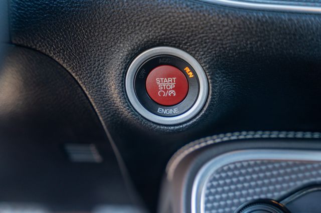2016 Dodge Challenger SRT8 Hellcat photo 23