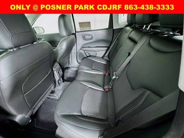 2021 Jeep Compass Latitude photo 22