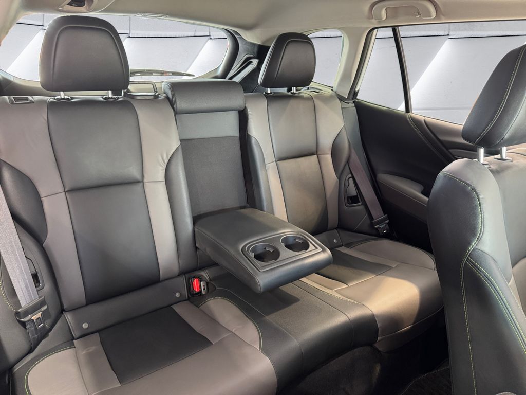 2025 Subaru Outback Onyx Edition photo 16