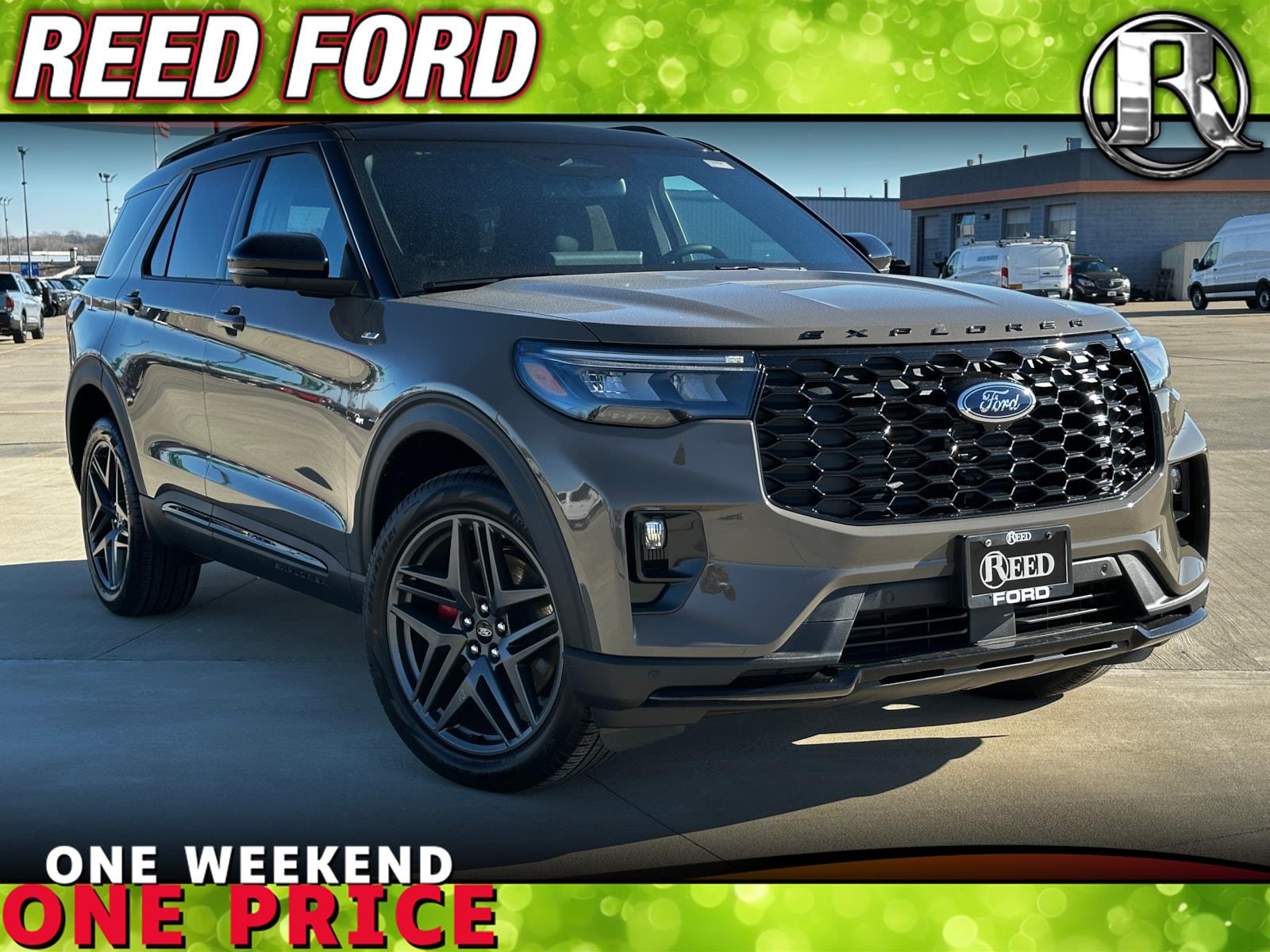 2026 Ford Explorer ST-LINE's photo