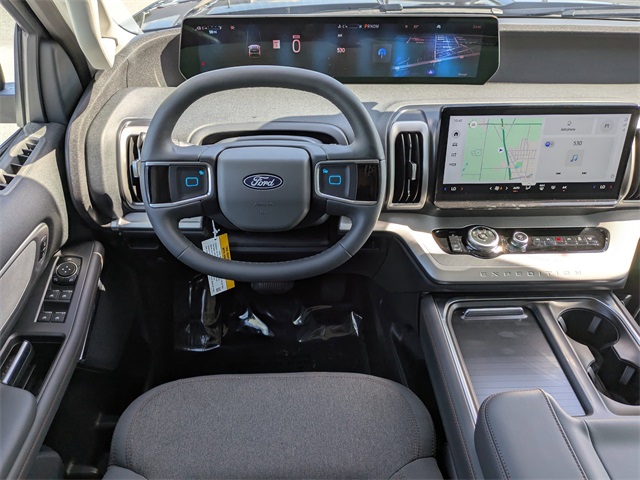 2025 Ford Expedition MAX photo 15