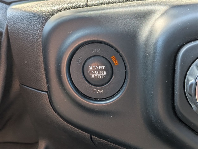 2021 Jeep Gladiator Sport photo 15